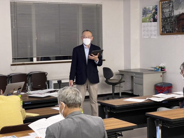 最近、新しく法人を設立した人たちから「銀行口座が開設できない」と相談が増えています。